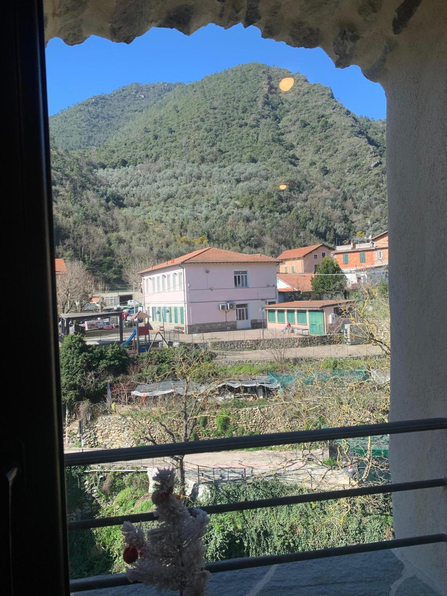 דירות Rocchetta Nervina Casa Bertagna מראה חיצוני תמונה
